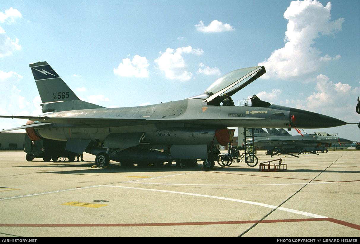 Aircraft Photo of 80-0565 / AF80-565 | General Dynamics F-16A Fighting Falcon | USA - Air Force | AirHistory.net #112391