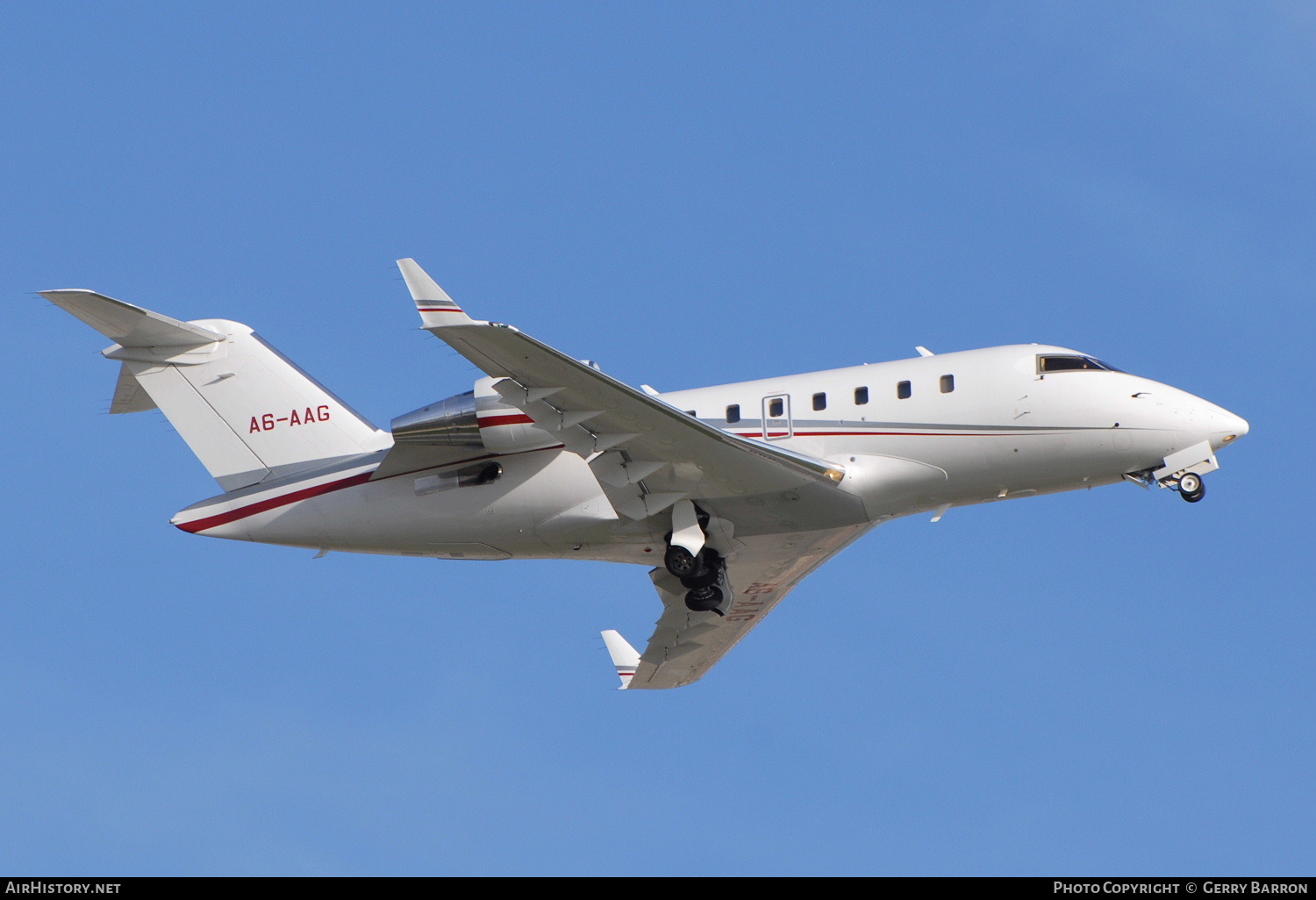Aircraft Photo of A6-AAG | Bombardier Challenger 605 (CL-600-2B16) | AirHistory.net #112508