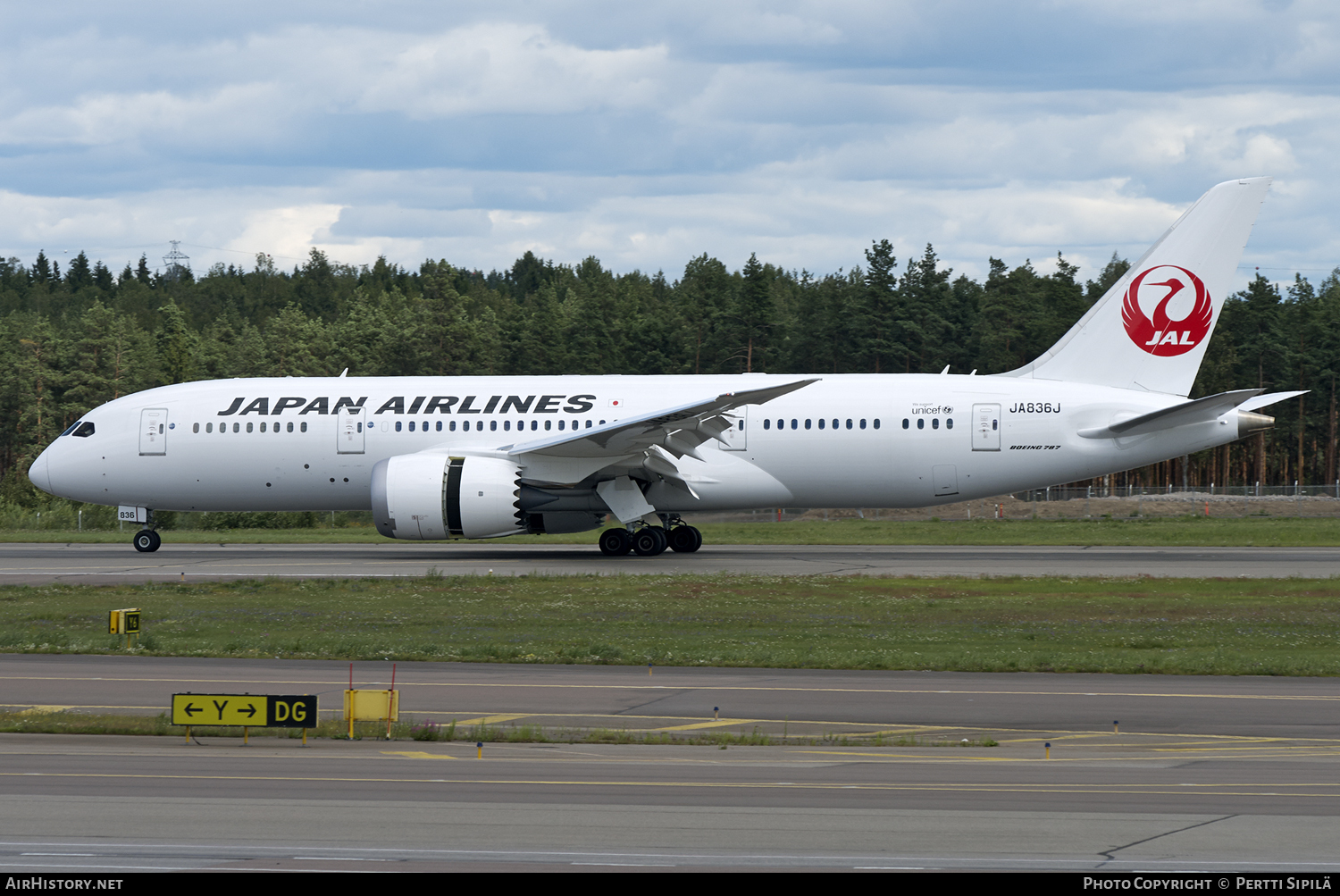 Aircraft Photo of JA836J | Boeing 787-8 Dreamliner | Japan Airlines - JAL | AirHistory.net #112557