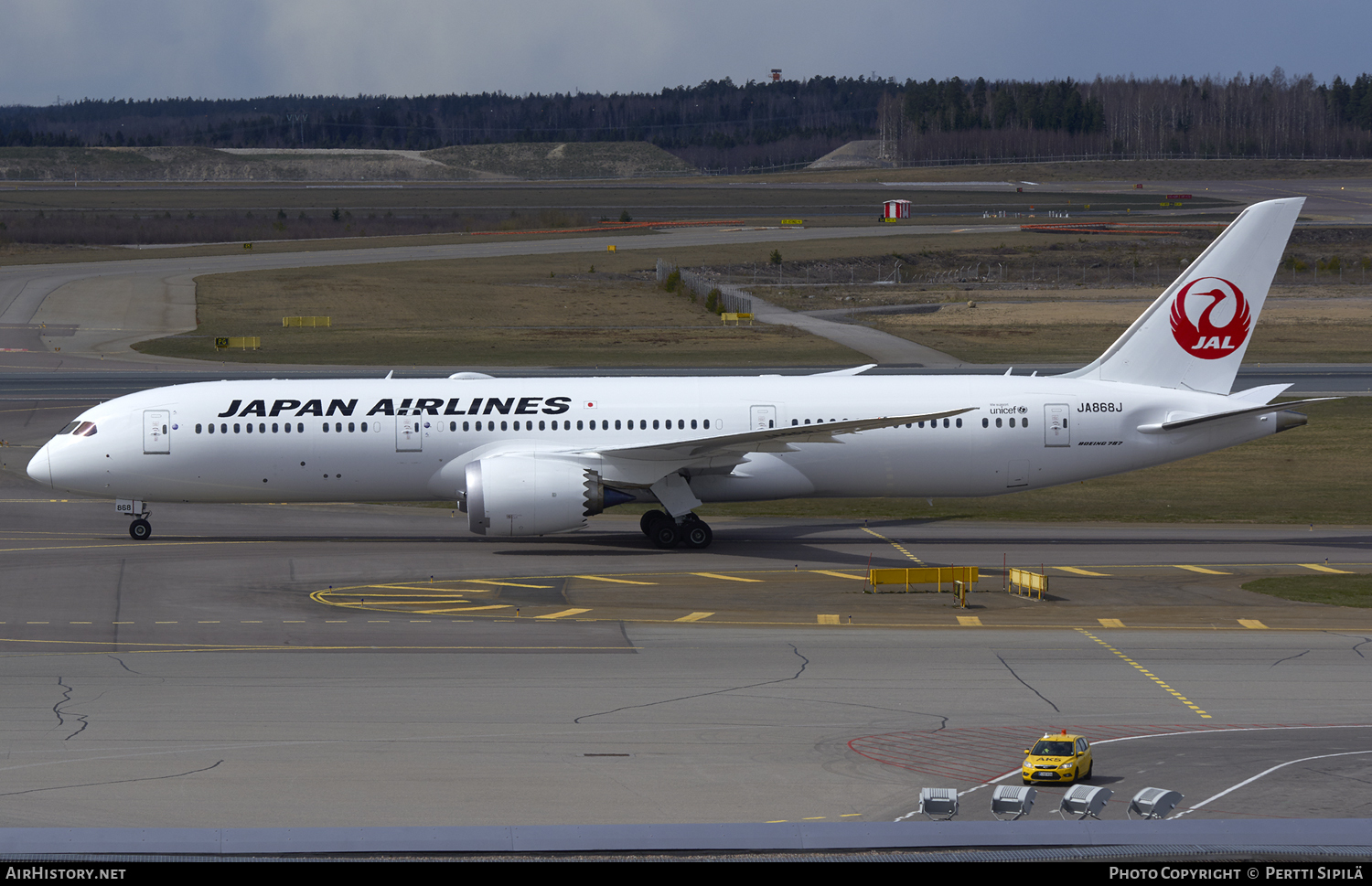 Aircraft Photo of JA868J | Boeing 787-9 Dreamliner | Japan Airlines - JAL | AirHistory.net #112645