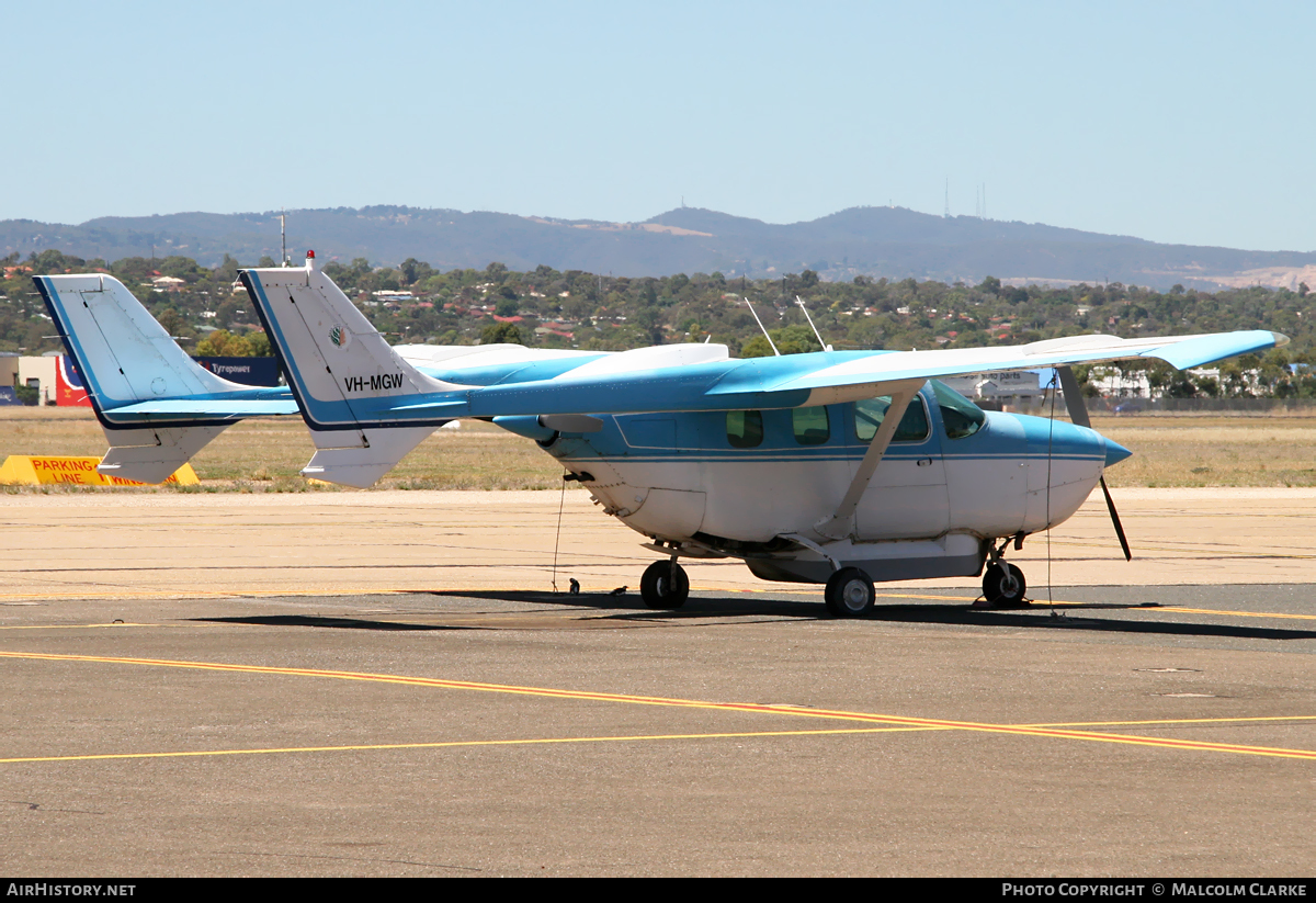Aircraft Photo of VH-MGW | Cessna 337G Super Skymaster | AirHistory.net #112690