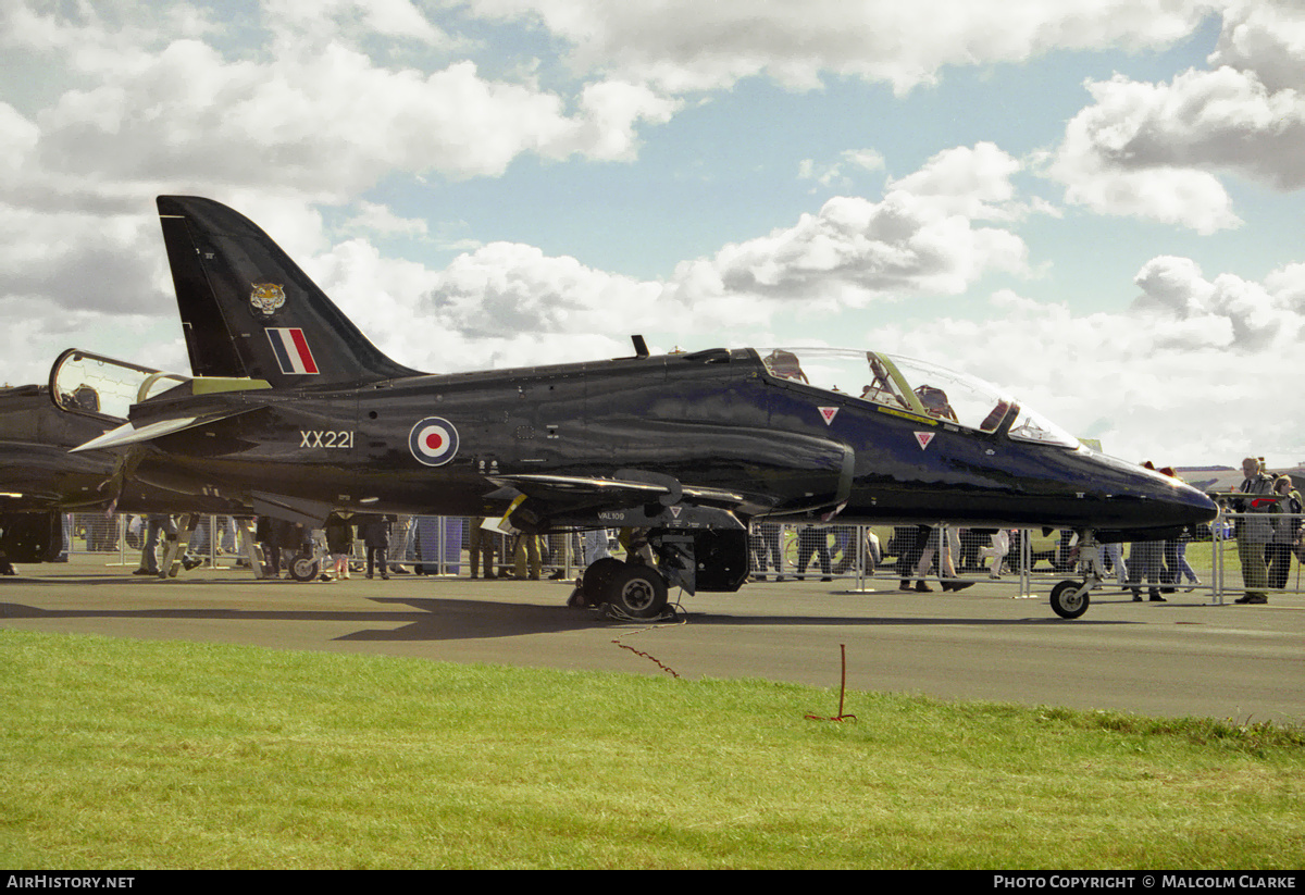 Aircraft Photo of XX221 | British Aerospace Hawk T.1A | UK - Air Force | AirHistory.net #112714