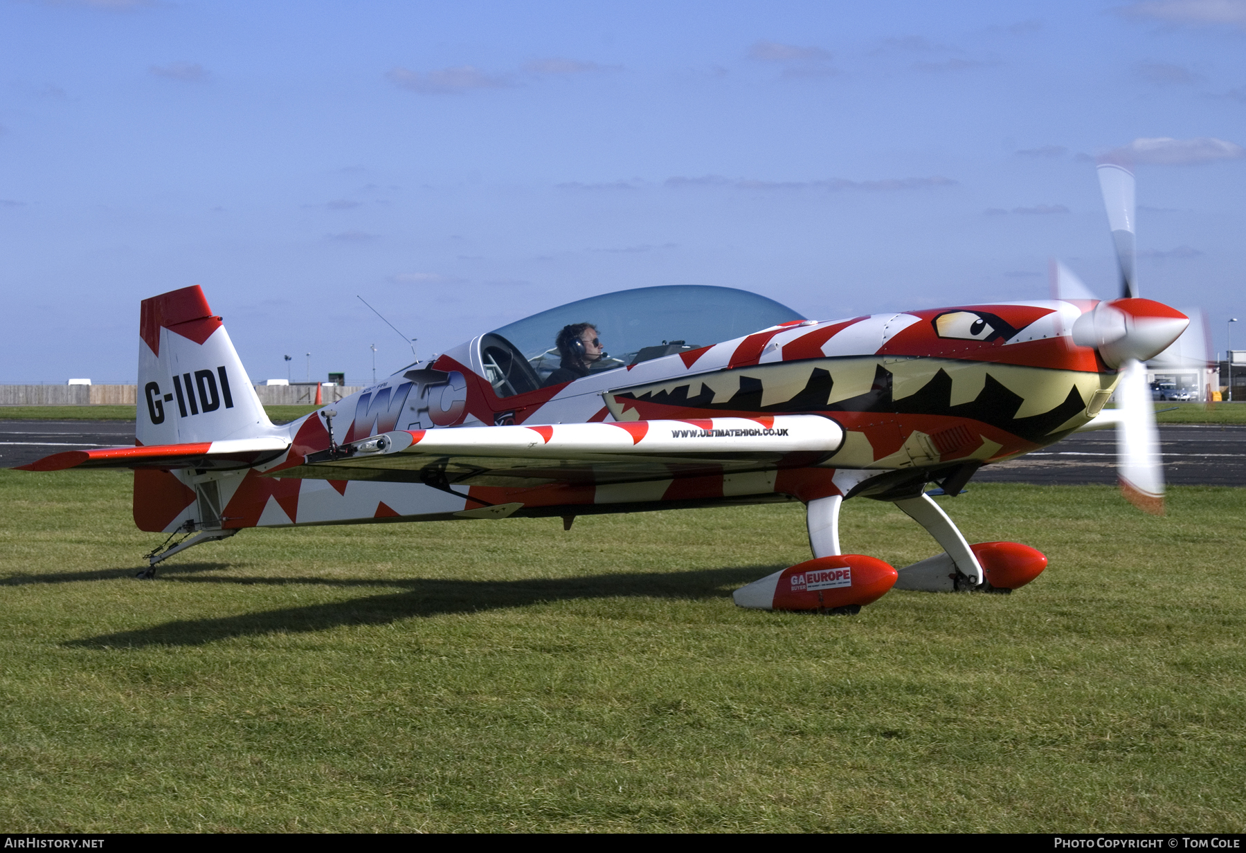 Aircraft Photo of G-IIDI | Extra EA-300L | AirHistory.net #112729