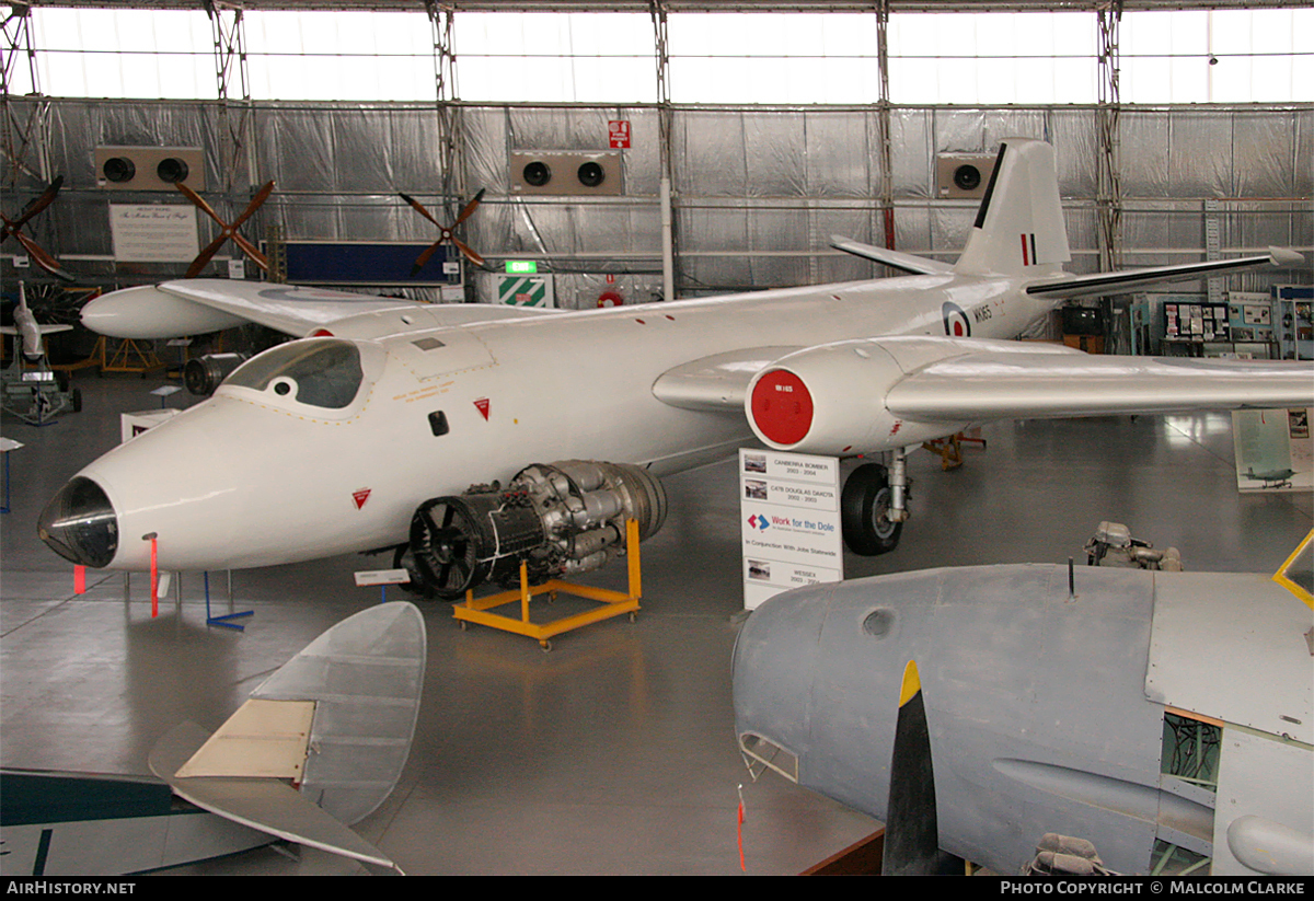 Aircraft Photo of WK165 | English Electric Canberra B2 | UK - Air Force | AirHistory.net #112804
