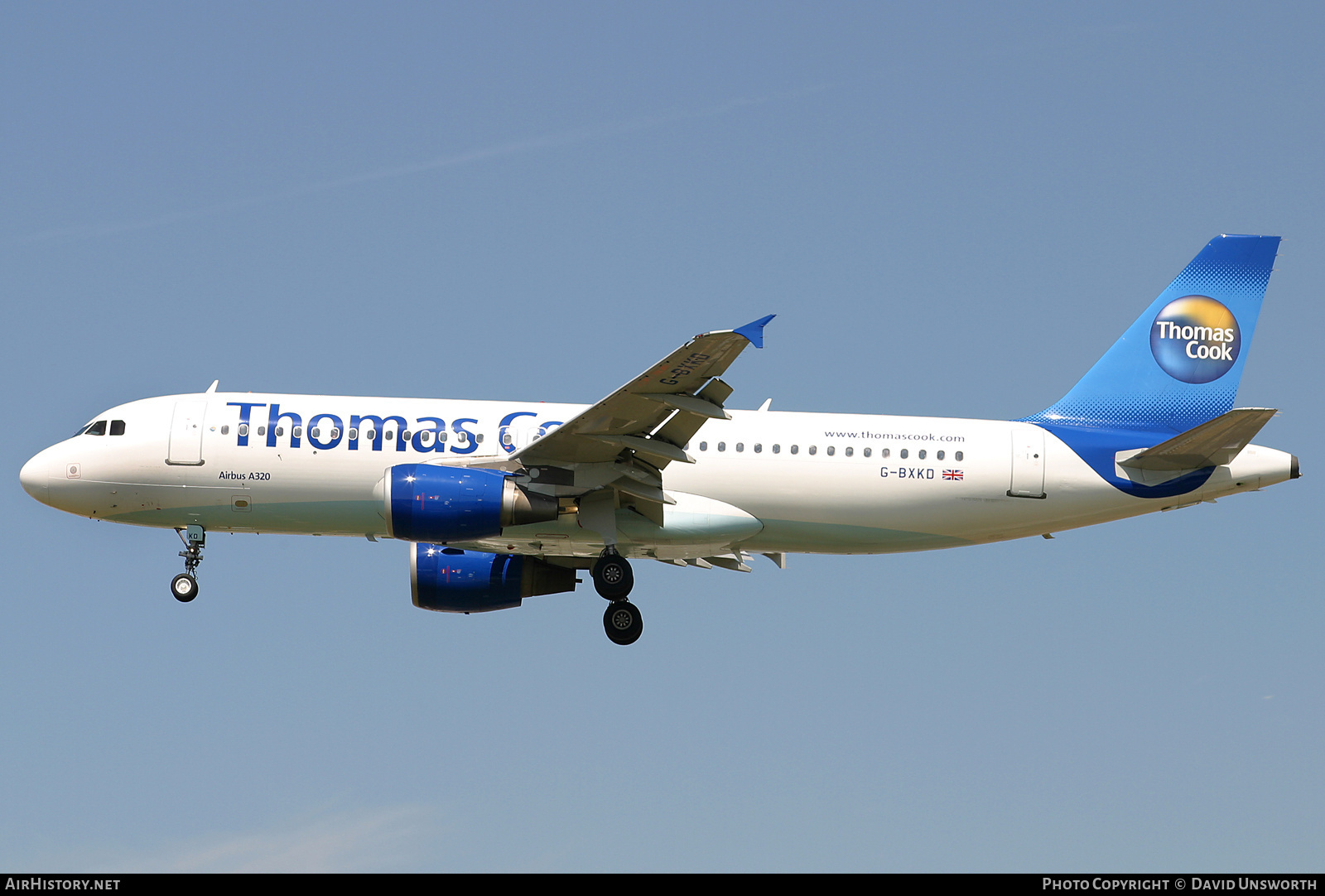 Aircraft Photo of G-BXKD | Airbus A320-214 | Thomas Cook Airlines | AirHistory.net #112926