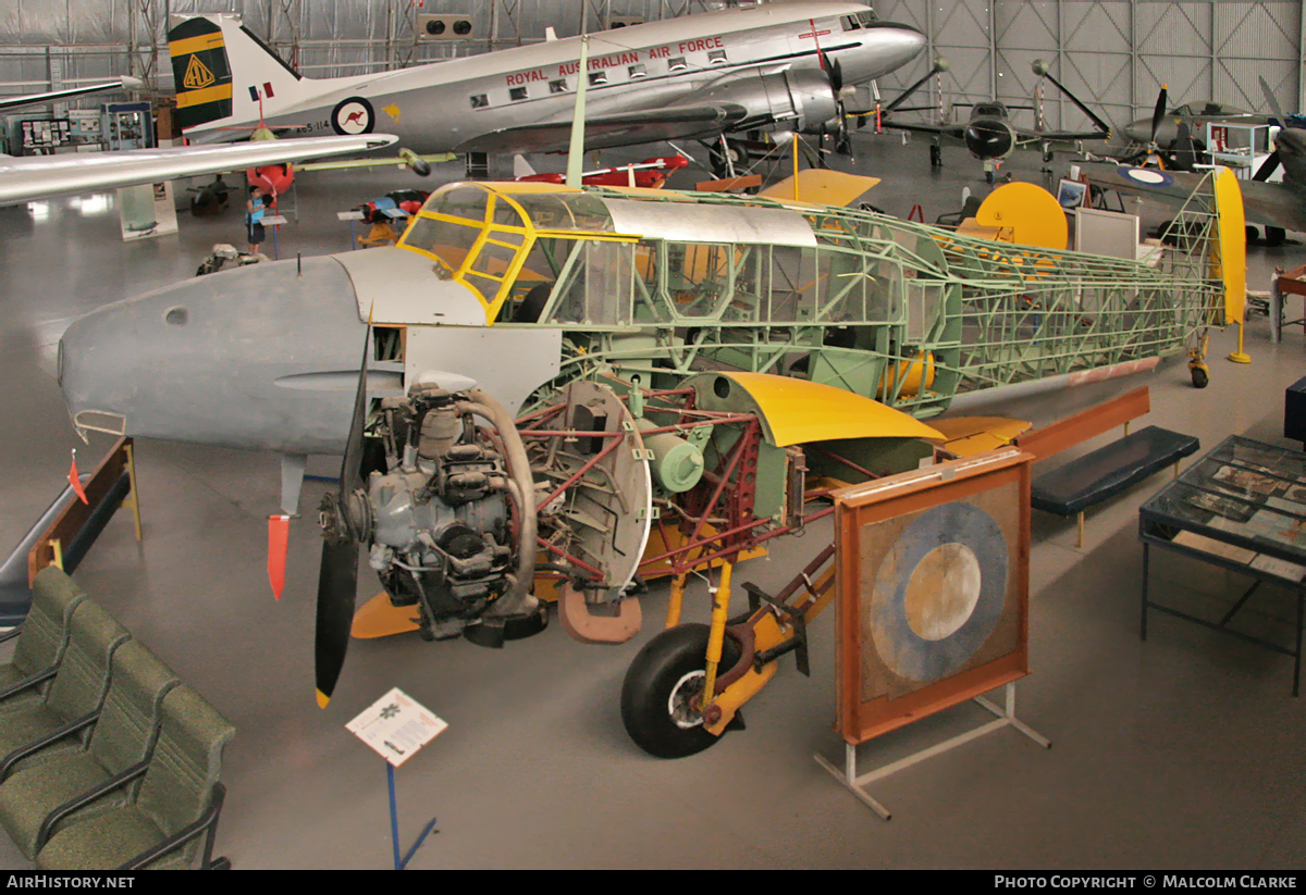 Aircraft Photo of EF954 | Avro 652A Anson I | Australia - Air Force | AirHistory.net #113006