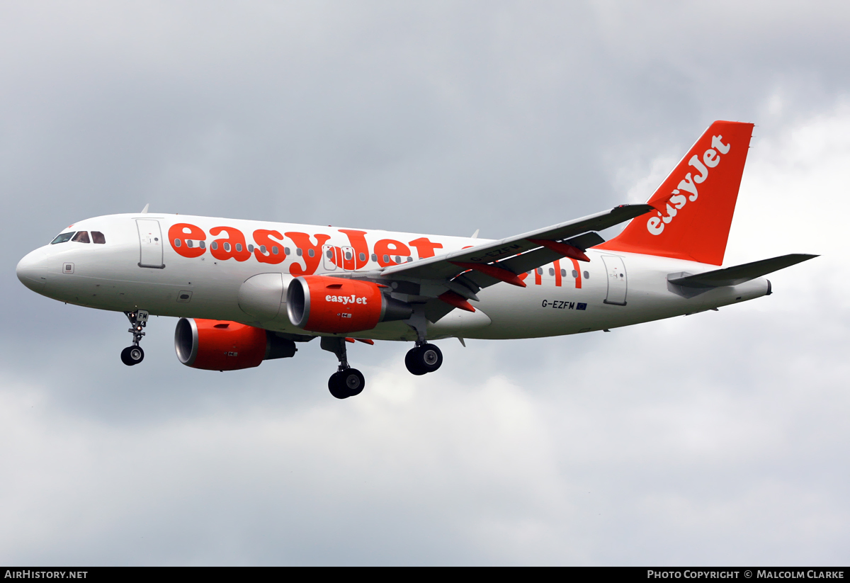 Aircraft Photo of G-EZFM | Airbus A319-111 | EasyJet | AirHistory.net #113081