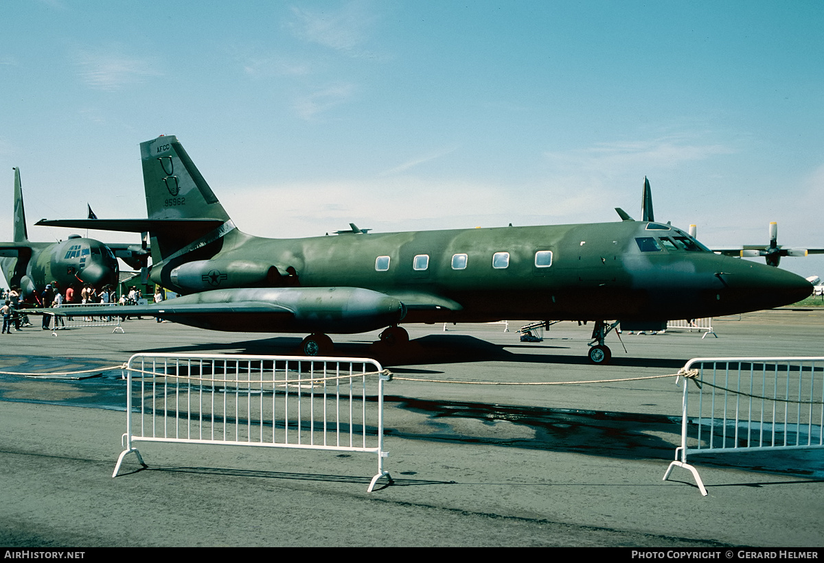 Aircraft Photo of 59-5962 / 95962 | Lockheed C-140A JetStar | USA - Air Force | AirHistory.net #113129