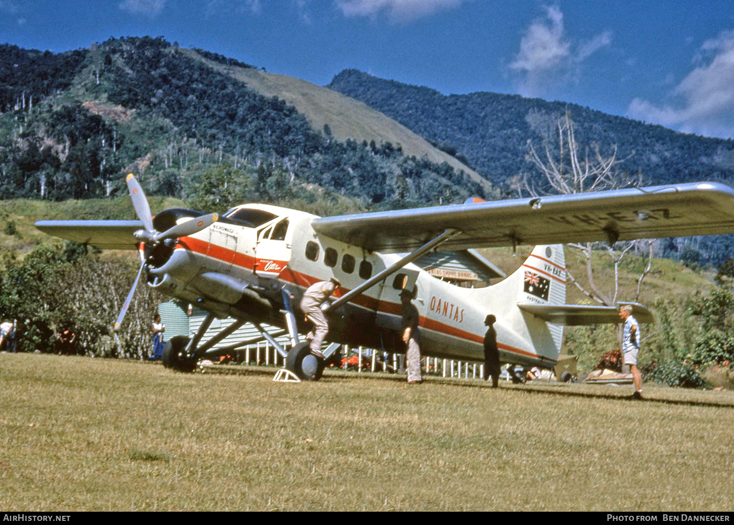 Aircraft Photo of VH-EAZ | De Havilland Canada DHC-3 Otter | Qantas | AirHistory.net #113155