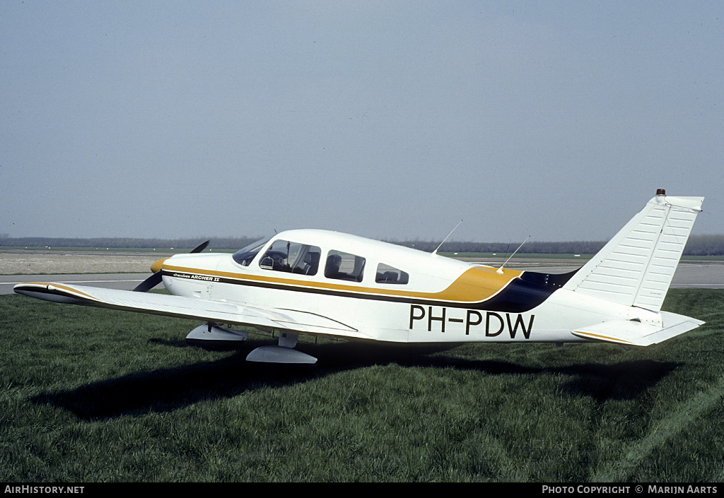 Aircraft Photo of PH-PDW | Piper PA-28-181 Cherokee Archer II | AirHistory.net #113200