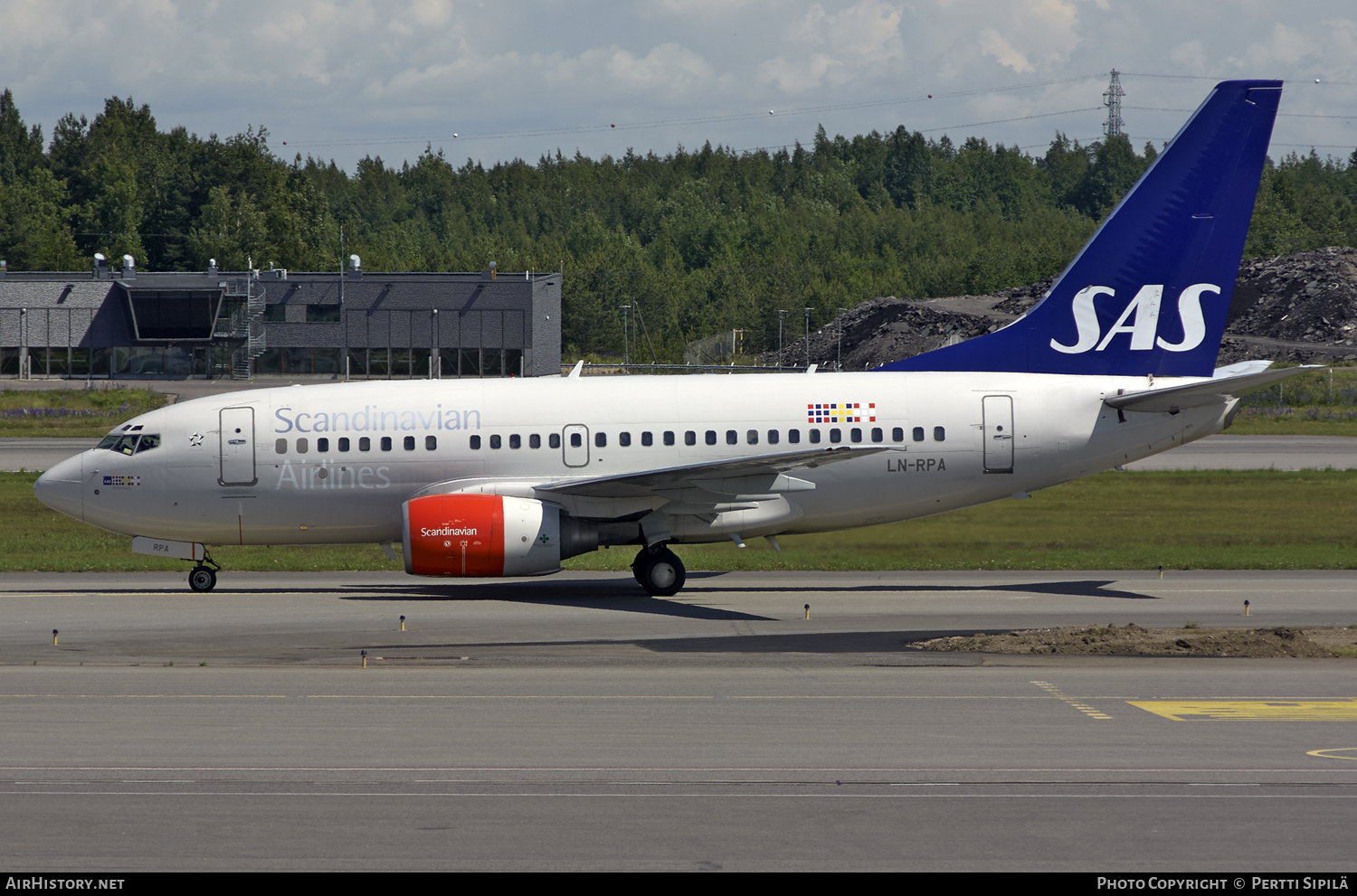 Aircraft Photo of LN-RPA | Boeing 737-683 | Scandinavian Airlines - SAS | AirHistory.net #113296