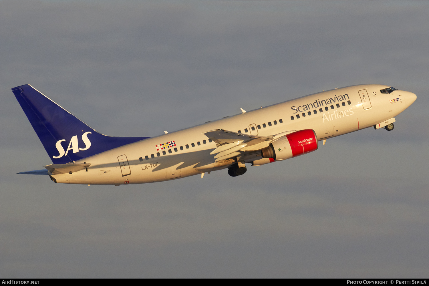 Aircraft Photo of LN-TUF | Boeing 737-705 | Scandinavian Airlines - SAS | AirHistory.net #113304