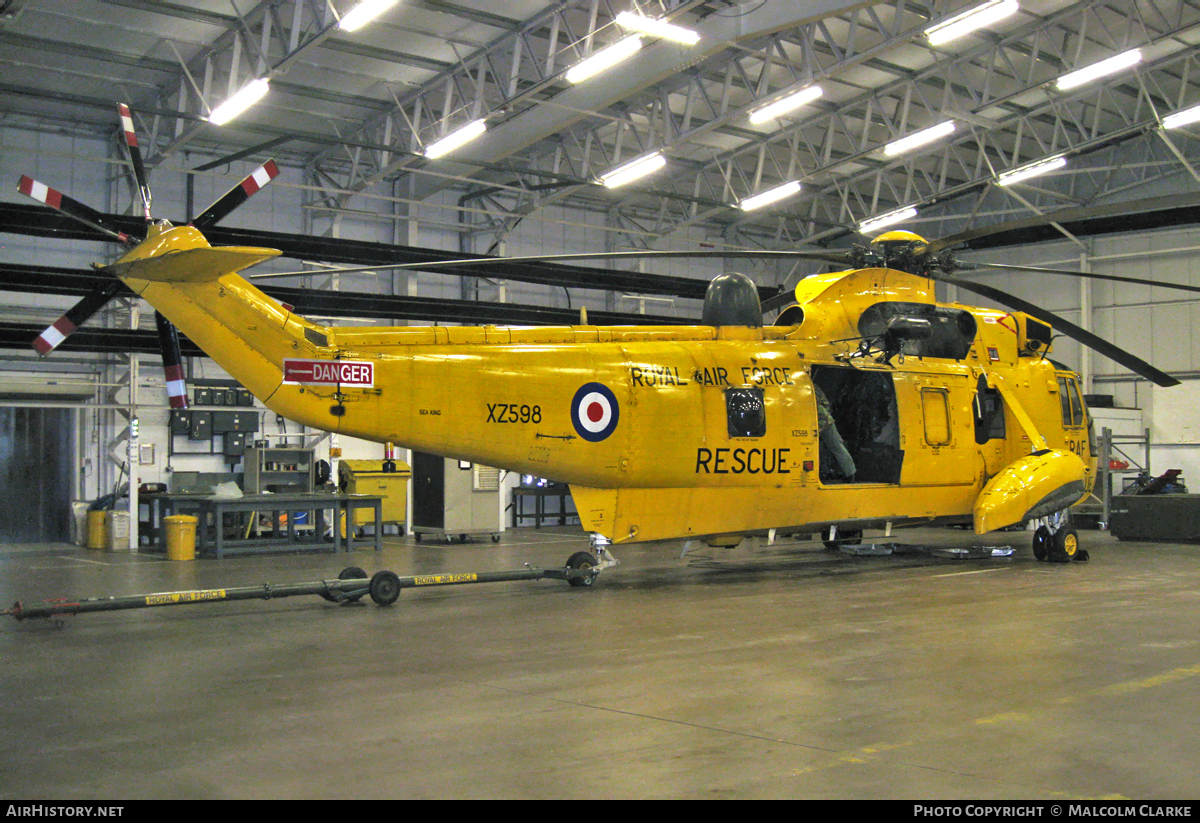 Aircraft Photo of XZ598 | Westland WS-61 Sea King HAR3 | UK - Air Force | AirHistory.net #113348