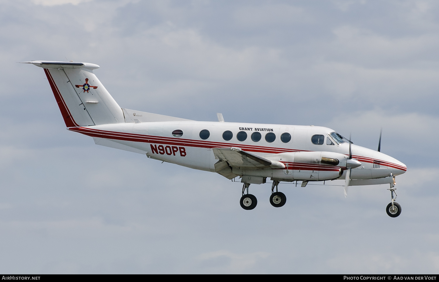 Aircraft Photo of N90PB | Beech 200 Super King Air | Grant Aviation | AirHistory.net #113390