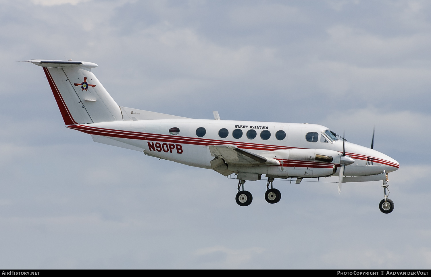 Aircraft Photo of N90PB | Beech 200 Super King Air | Grant Aviation | AirHistory.net #113390