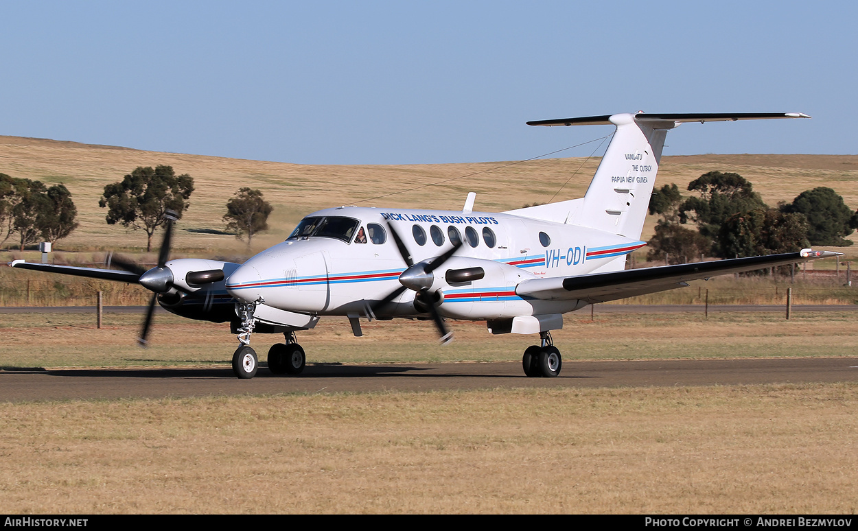 Aircraft Photo of VH-ODI | Beech 200 Super King Air | Dick Lang's Bush Pilots | AirHistory.net #113440