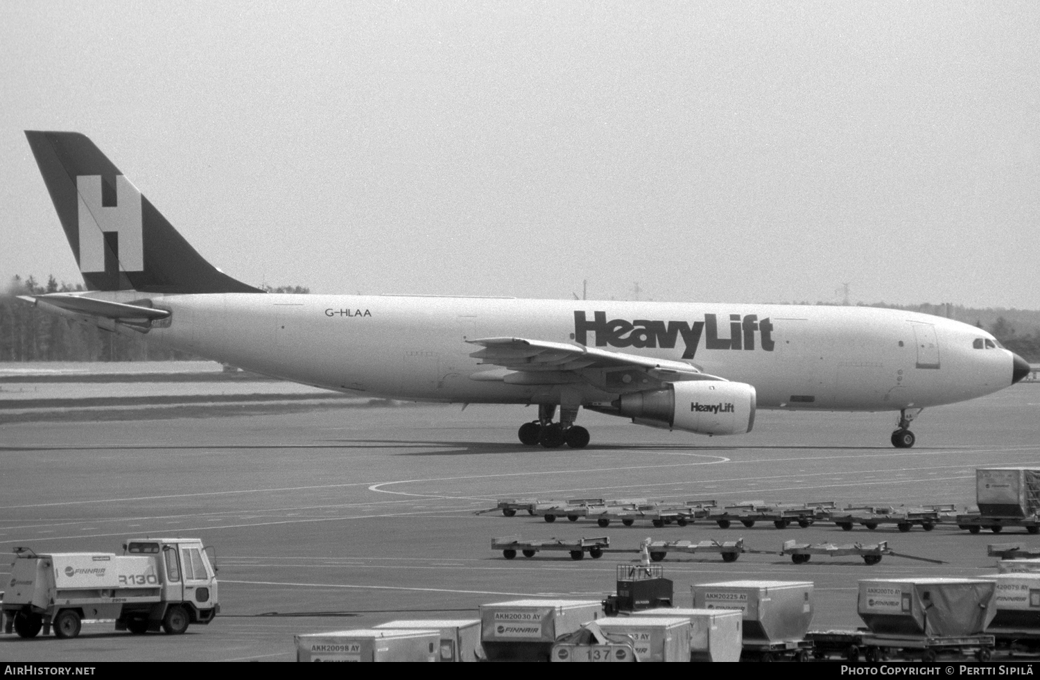 Aircraft Photo of G-HLAA | Airbus A300B4-203(F) | HeavyLift Cargo Airlines | AirHistory.net #113528