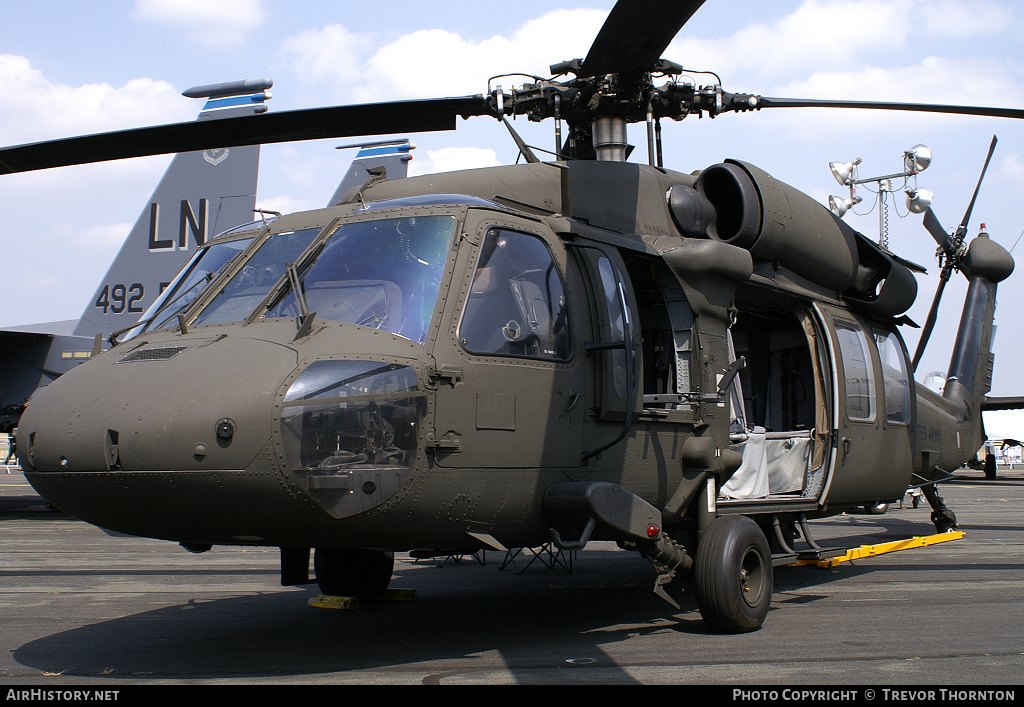 Aircraft Photo of 83-23869 / 23869 | Sikorsky UH-60A Black Hawk (S-70A) | USA - Army | AirHistory.net #113557