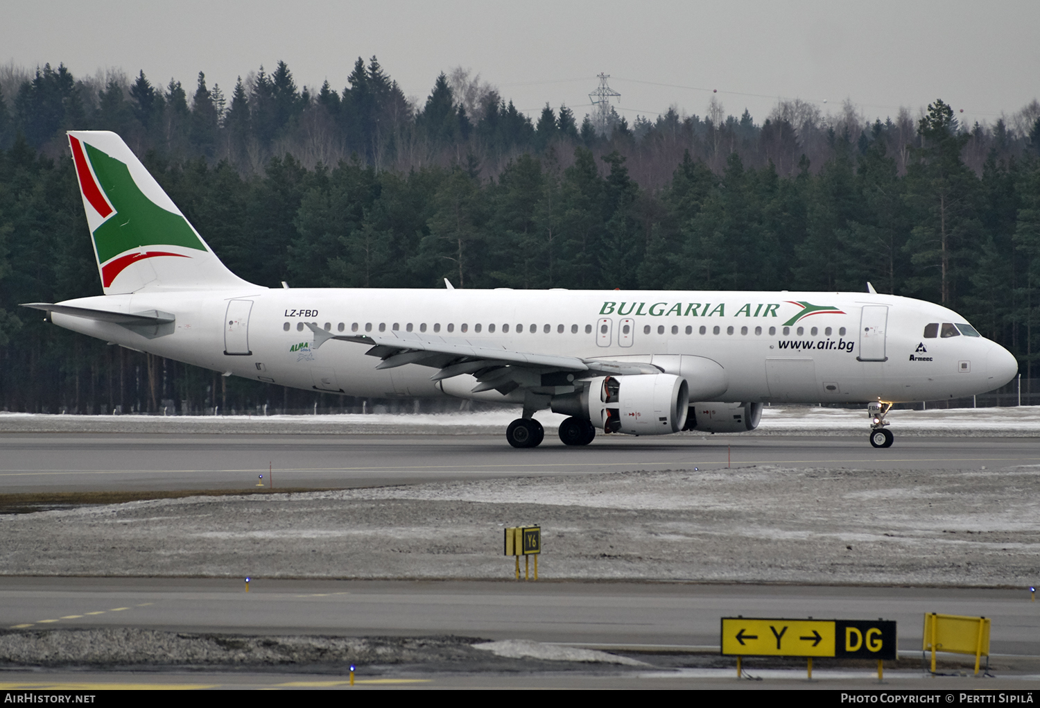 Aircraft Photo of LZ-FBD | Airbus A320-214 | Bulgaria Air | AirHistory.net #113636