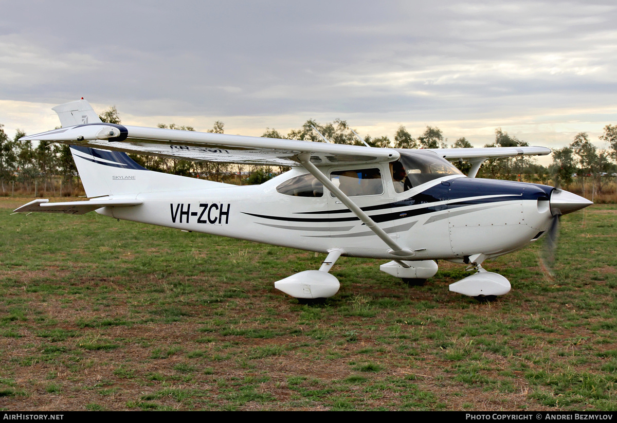 Aircraft Photo of VH-ZCH | Cessna 182T Skylane | AirHistory.net #113688
