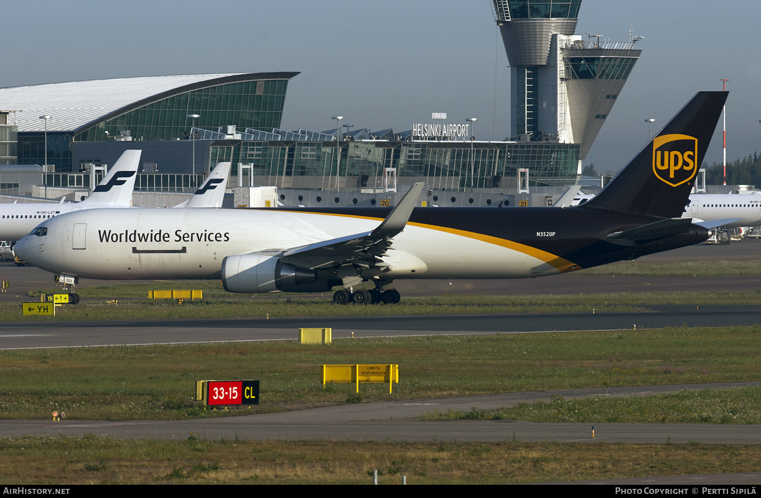 Aircraft Photo of N352UP | Boeing 767-34AF/ER | United Parcel Service - UPS | AirHistory.net #113843