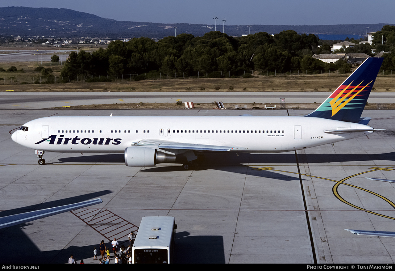 Aircraft Photo of ZK-NCM | Boeing 767-35H/ER | Airtours International | AirHistory.net #113874