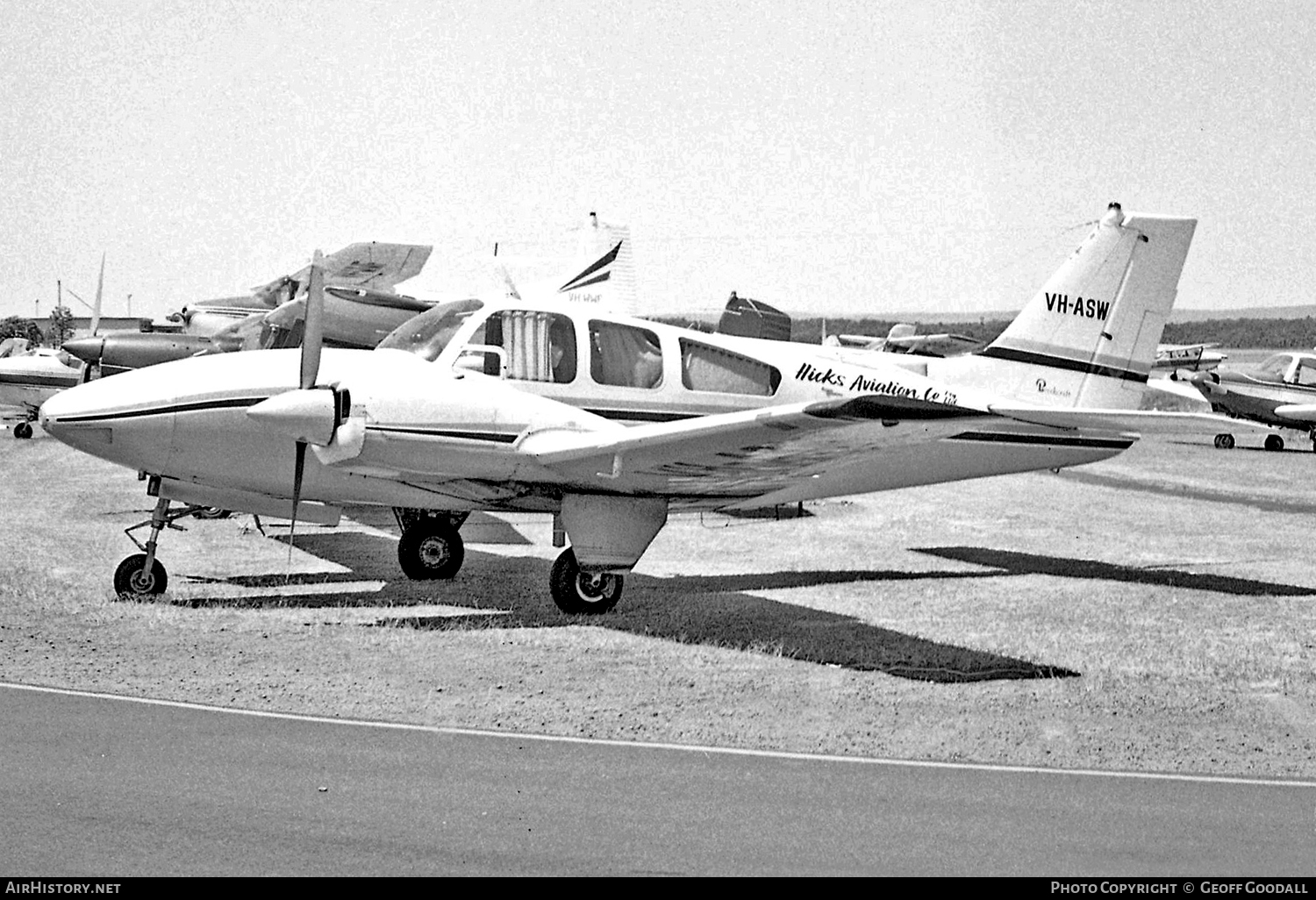 Aircraft Photo of VH-ASW | Beech C55 Baron (95-C55) | Hicks Aviation | AirHistory.net #113899