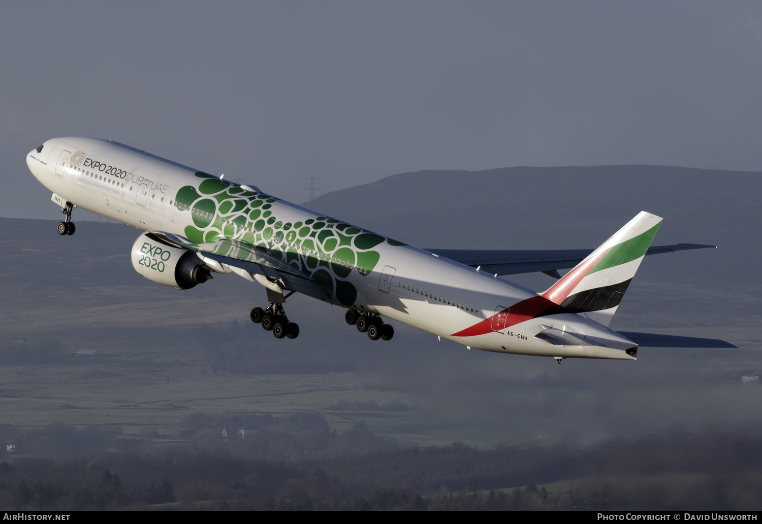 Aircraft Photo of A6-ENH | Boeing 777-31H/ER | Emirates | AirHistory.net #113966