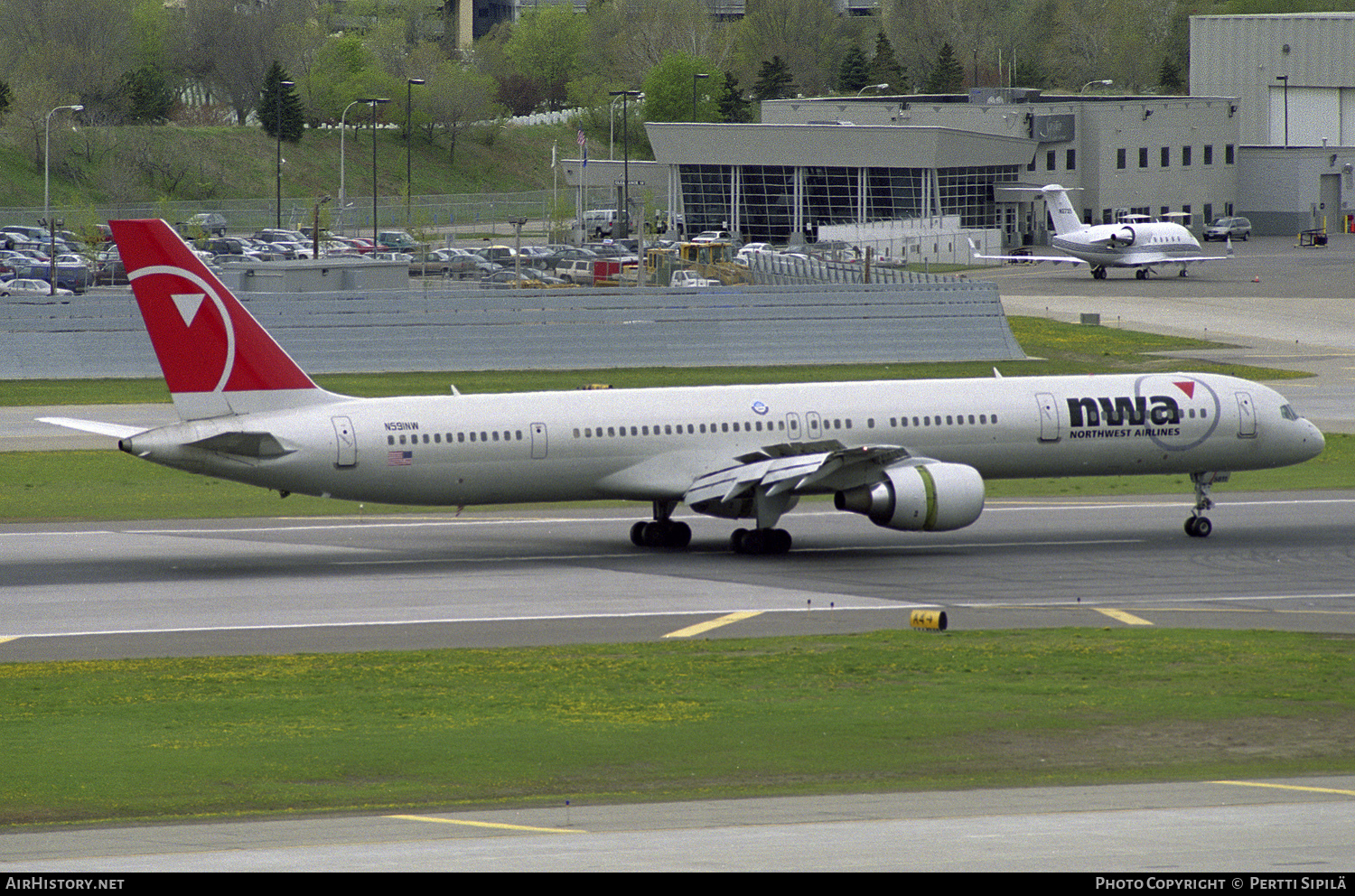 Aircraft Photo of N591NW | Boeing 757-351 | Northwest Airlines | AirHistory.net #113973