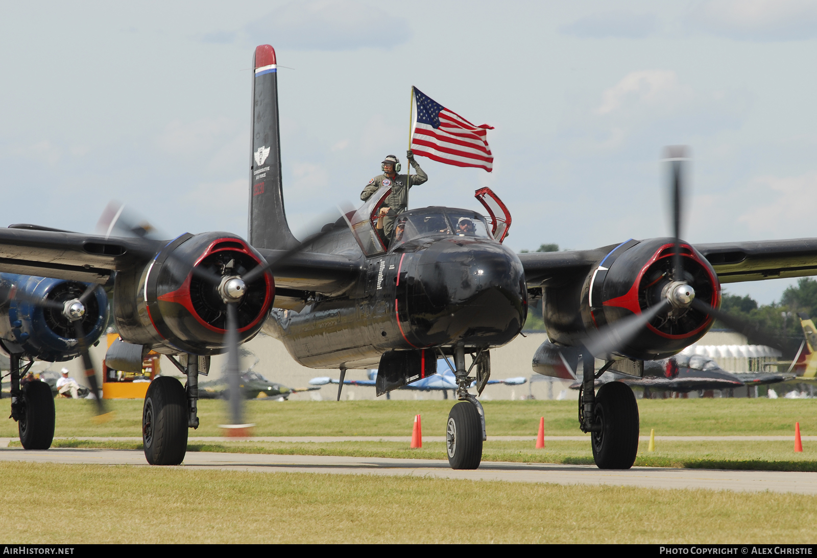 Aircraft Photo of N9682C / 139230 | Douglas B-26B Invader | Commemorative Air Force | USA - Air Force | AirHistory.net #113988