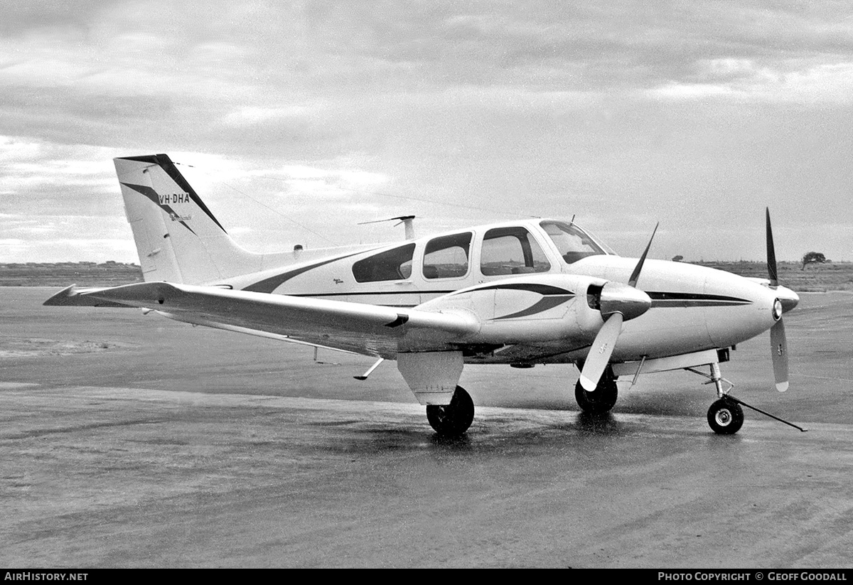 Aircraft Photo of VH-DHA | Beech A55 Baron (95-A55) | AirHistory.net #114146