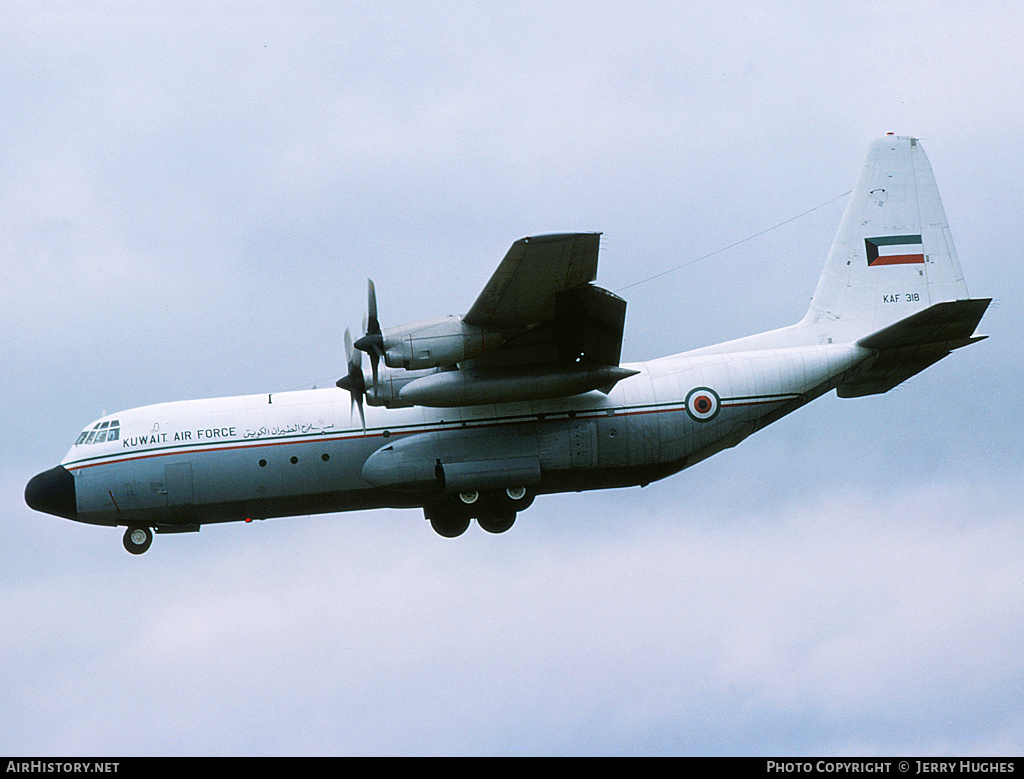Aircraft Photo of KAF318 | Lockheed L-100-20 Hercules (382E) | Kuwait - Air Force | AirHistory.net #114237