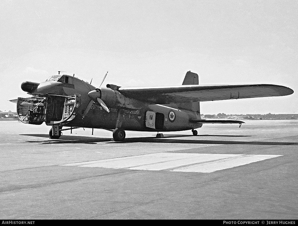 Aircraft Photo of 9698 | Bristol 170 Freighter Mk31C | Canada - Air Force | AirHistory.net #114260