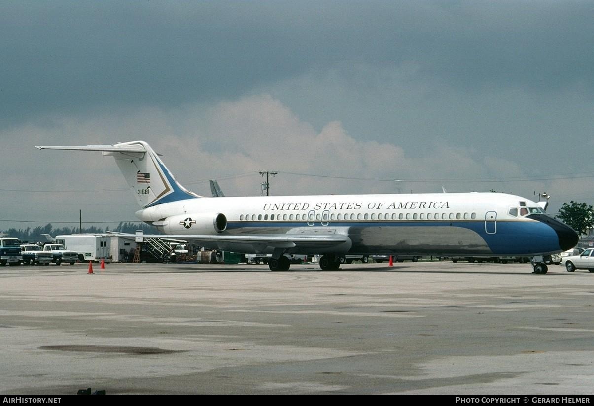 Aircraft Photo of 73-1681 / 31681 | McDonnell Douglas VC-9C (DC-9-32) | USA - Air Force | AirHistory.net #114320