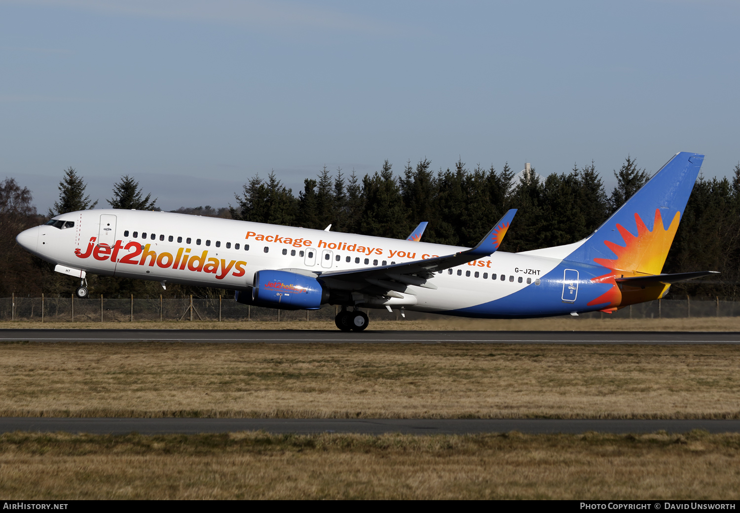 Aircraft Photo of G-JZHT | Boeing 737-800 | Jet2 Holidays | AirHistory.net #114449