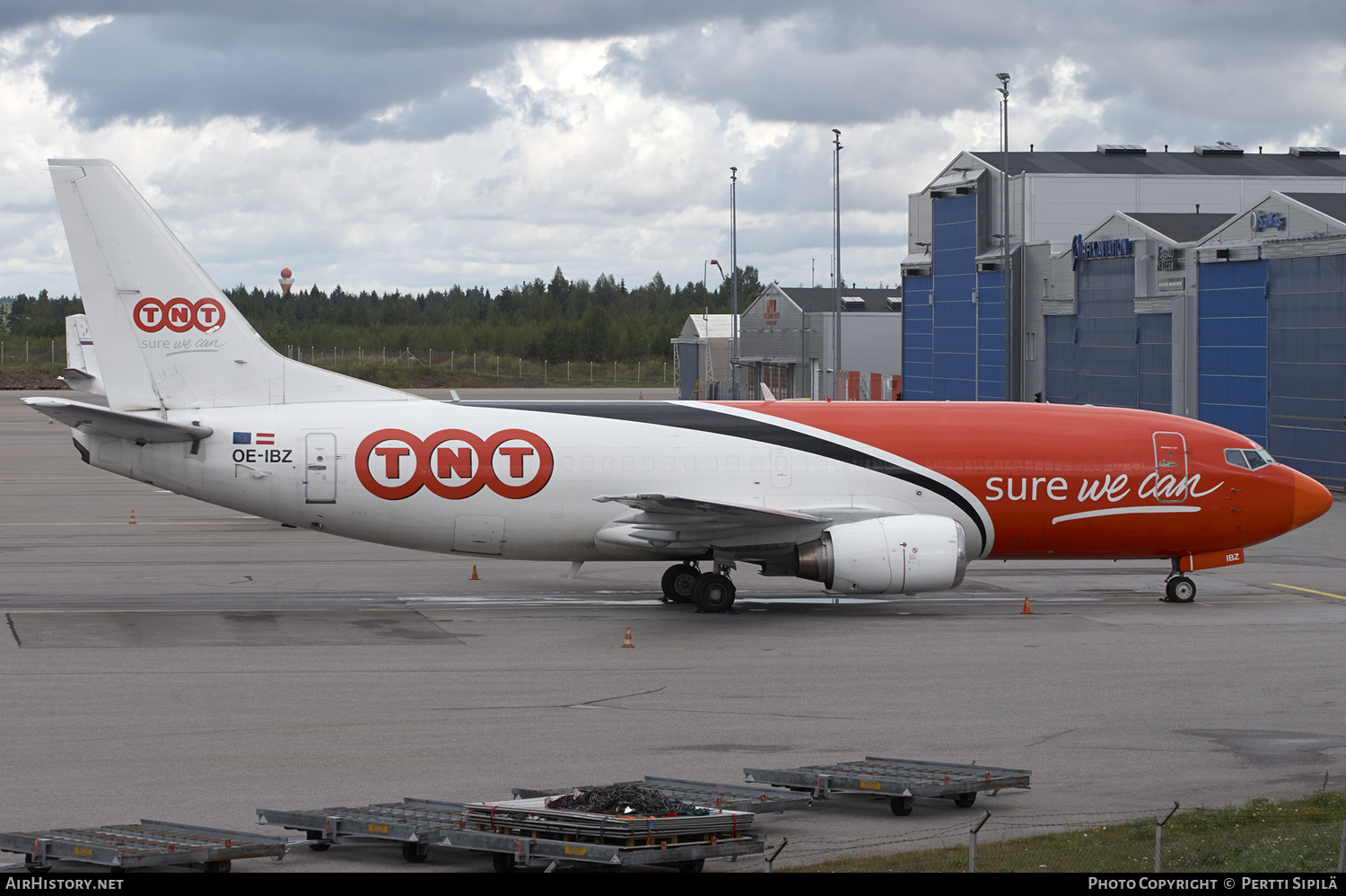 Aircraft Photo of OE-IBZ | Boeing 737-34S(SF) | TNT Airways | AirHistory.net #114552