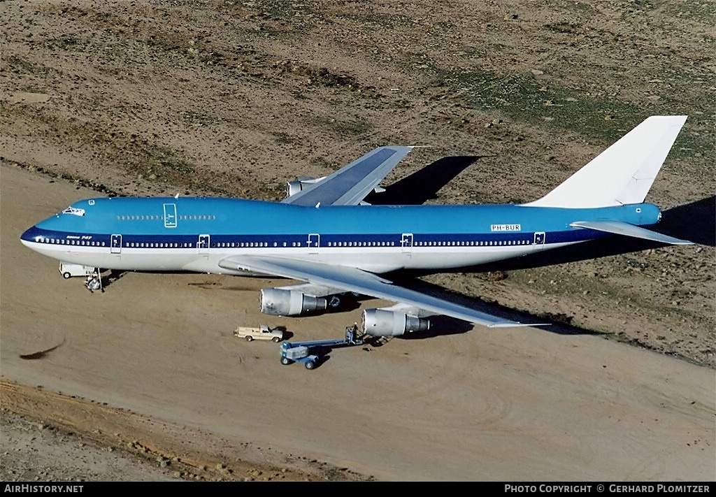 Aircraft Photo of PH-BUR | Boeing 747-206B(SUD) | AirHistory.net #114610