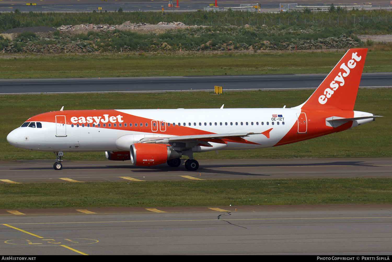 Aircraft Photo of OE-IZT | Airbus A320-214 | EasyJet | AirHistory.net #114616