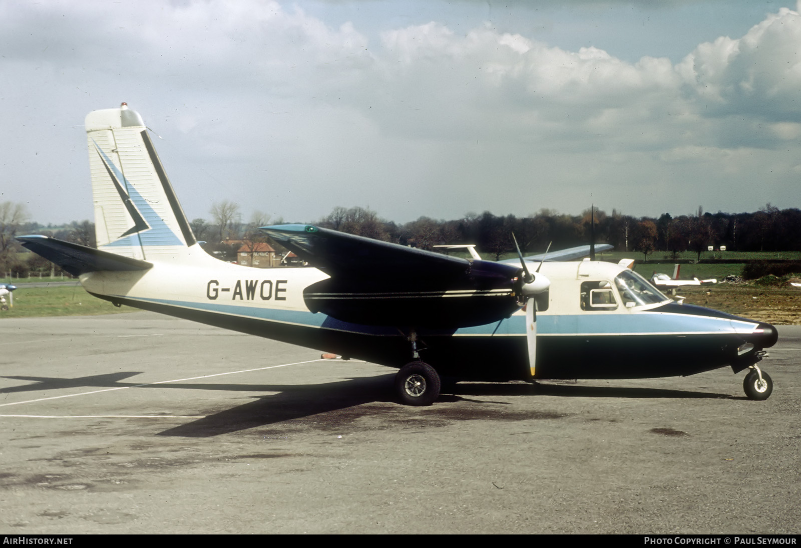 Aircraft Photo of G-AWOE | Aero 680E Commander | AirHistory.net #114699