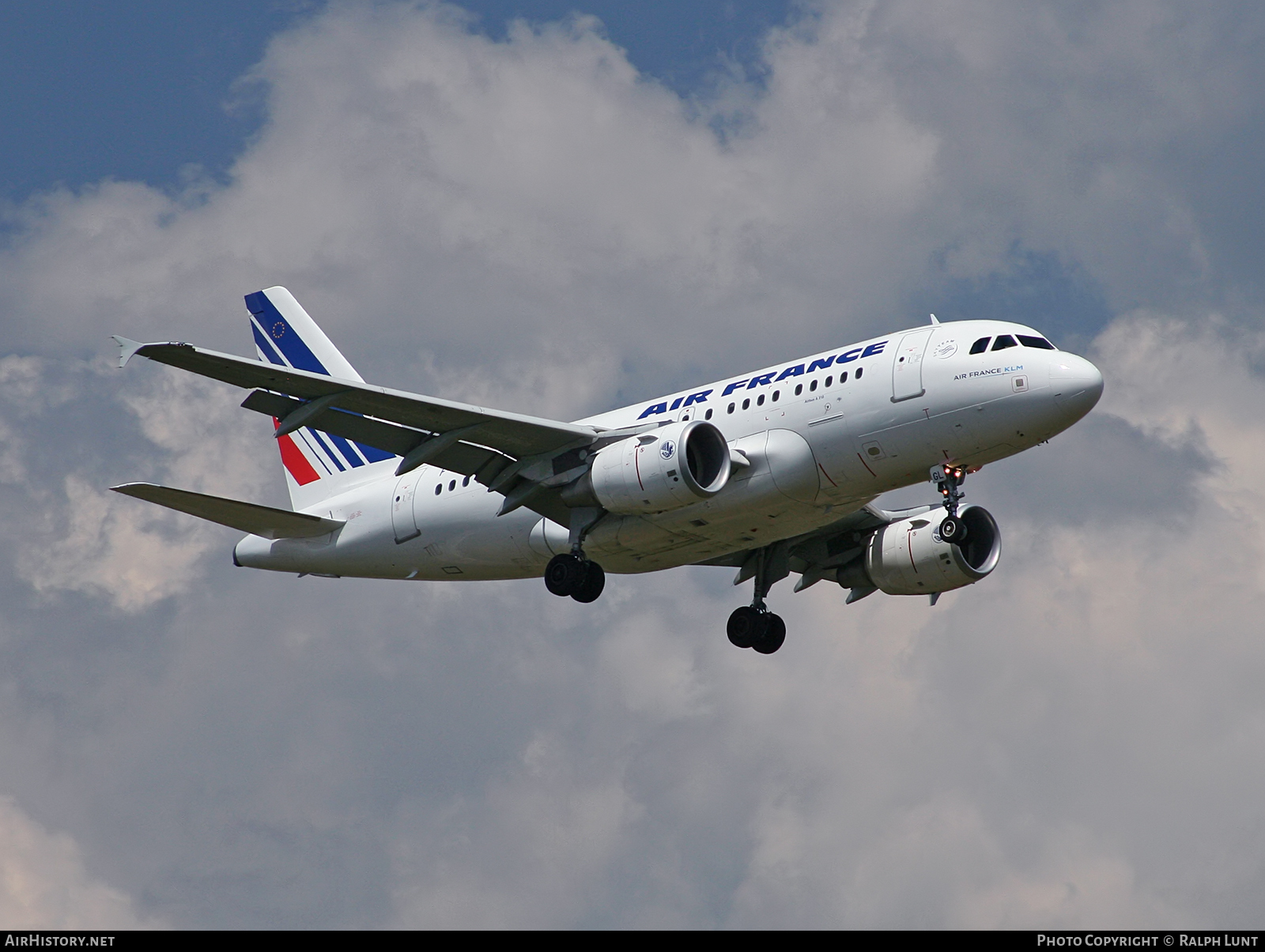 Aircraft Photo of F-GUGL | Airbus A318-111 | Air France | AirHistory.net #114770