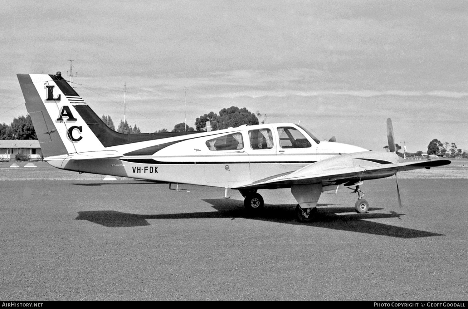 Aircraft Photo of VH-FDK | Beech A55 Baron (95-A55) | Leonora Air Charter - LAC | AirHistory.net #114807