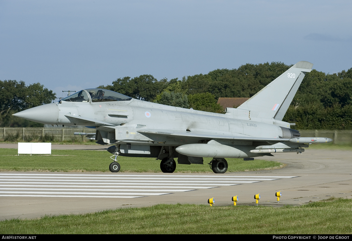 Aircraft Photo of ZJ920 | Eurofighter EF-2000 Typhoon FGR4 | UK - Air Force | AirHistory.net #114818