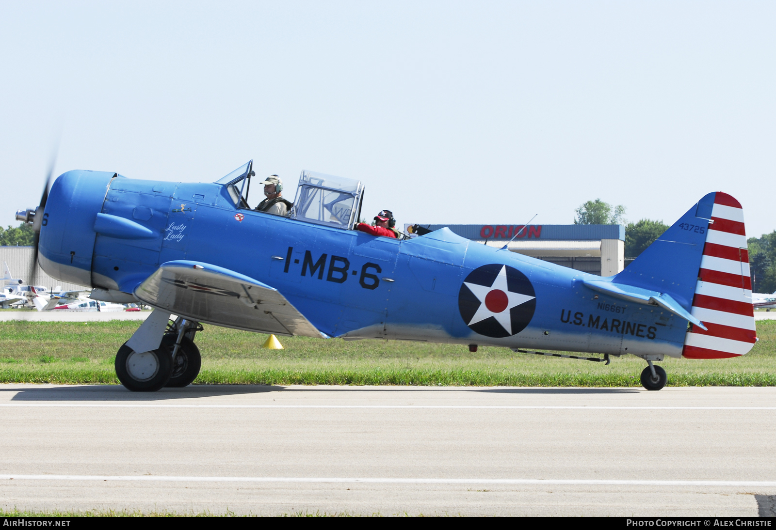 Aircraft Photo of N1666T / 43725 | North American SNJ-5B Texan | USA - Marines | AirHistory.net #114890