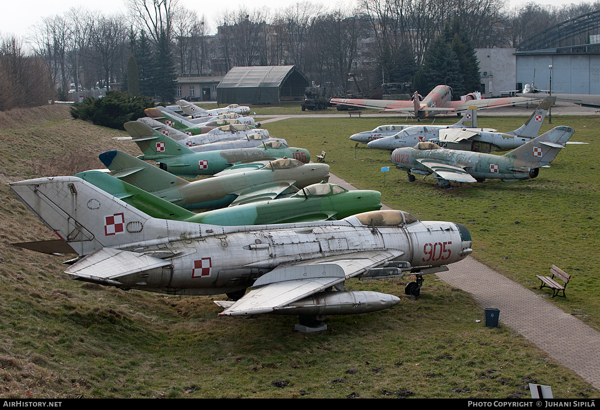 Aircraft Photo of 905 | Mikoyan-Gurevich MiG-19PM | Poland - Air Force | AirHistory.net #115053