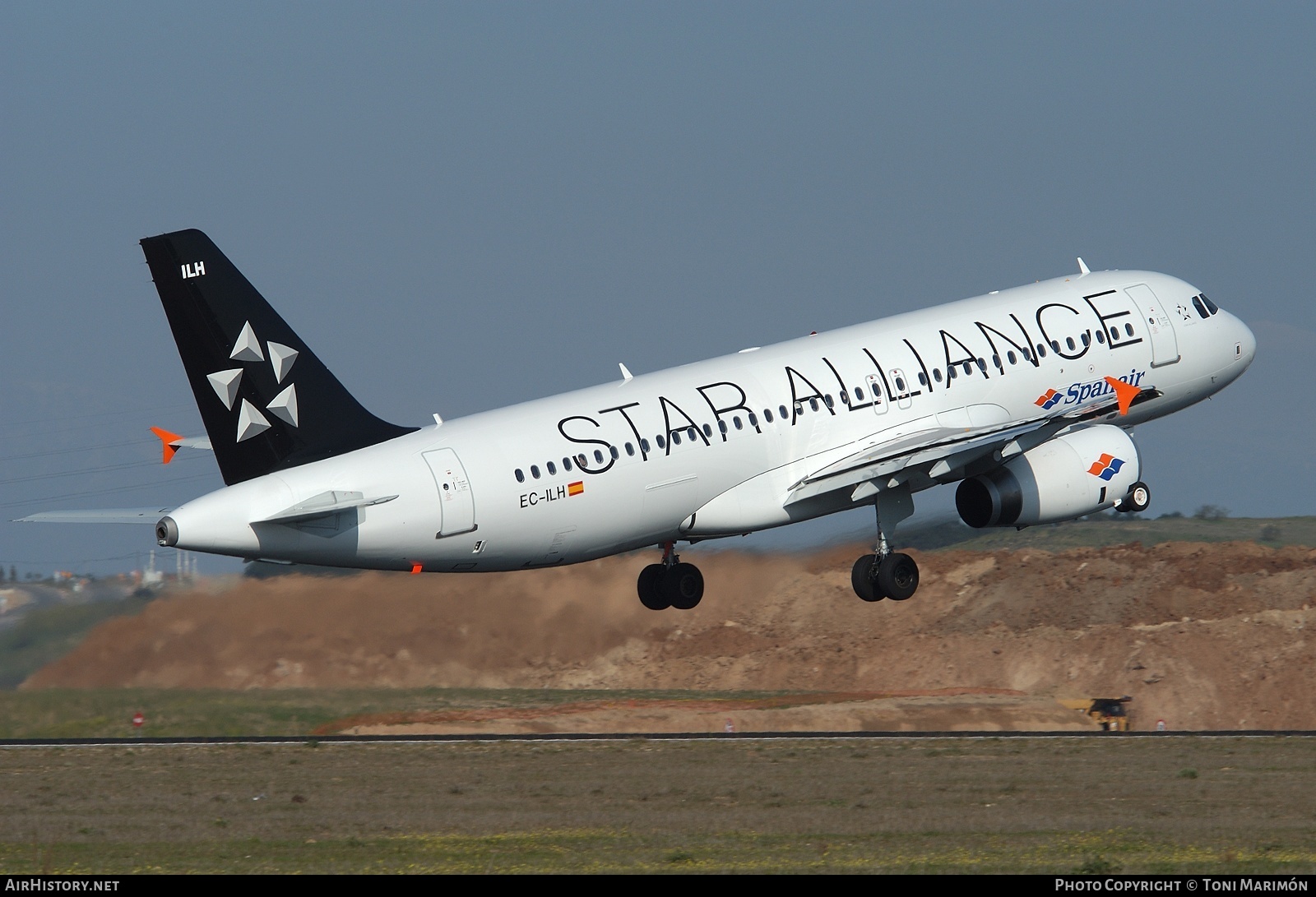 Aircraft Photo of EC-ILH | Airbus A320-232 | Spanair | AirHistory.net #115056