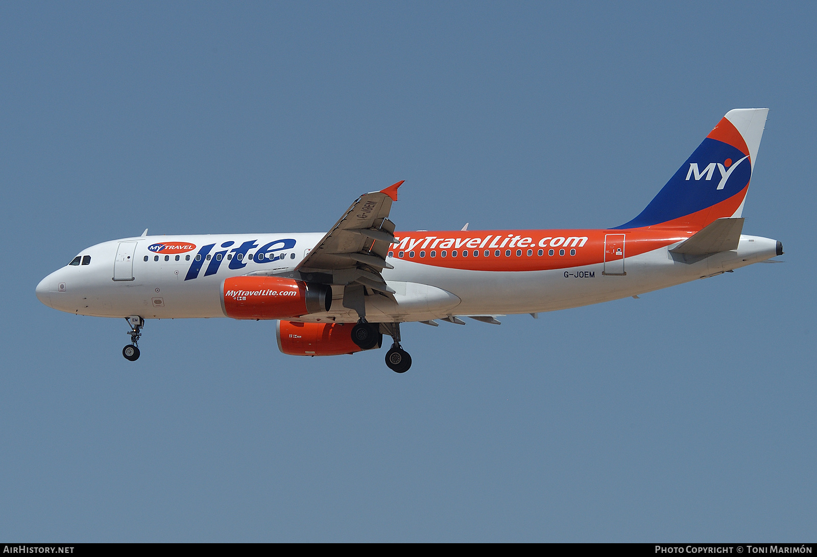 Aircraft Photo of G-JOEM | Airbus A320-231 | MyTravel Lite | AirHistory.net #115057