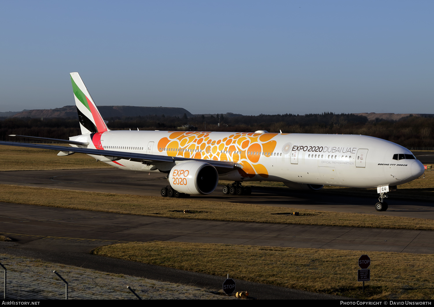 Aircraft Photo of A6-ECU | Boeing 777-31H/ER | Emirates | AirHistory.net #115101