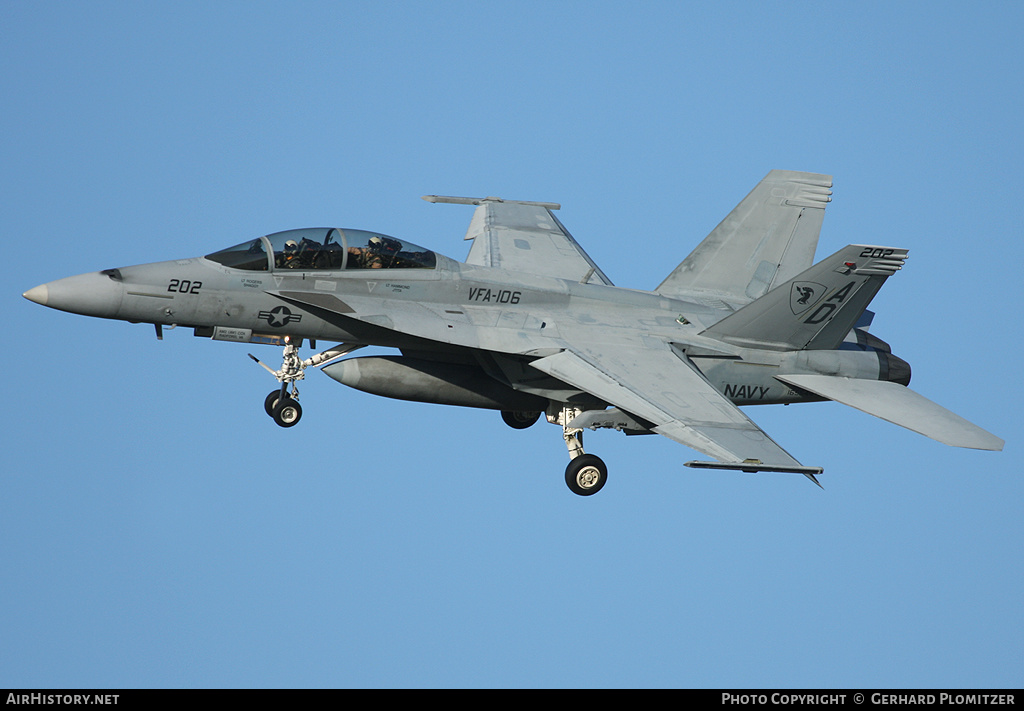 Aircraft Photo of 165544 | Boeing F/A-18F Super Hornet | USA - Navy | AirHistory.net #115123