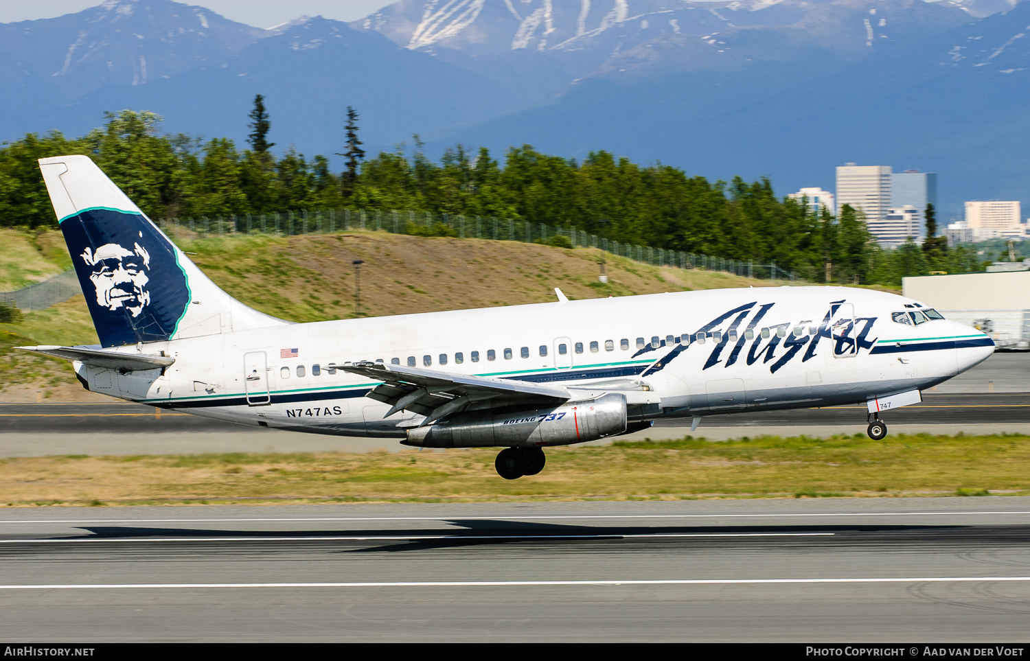 Aircraft Photo of N747AS | Boeing 737-2X6C/Adv | Alaska Airlines | AirHistory.net #115170