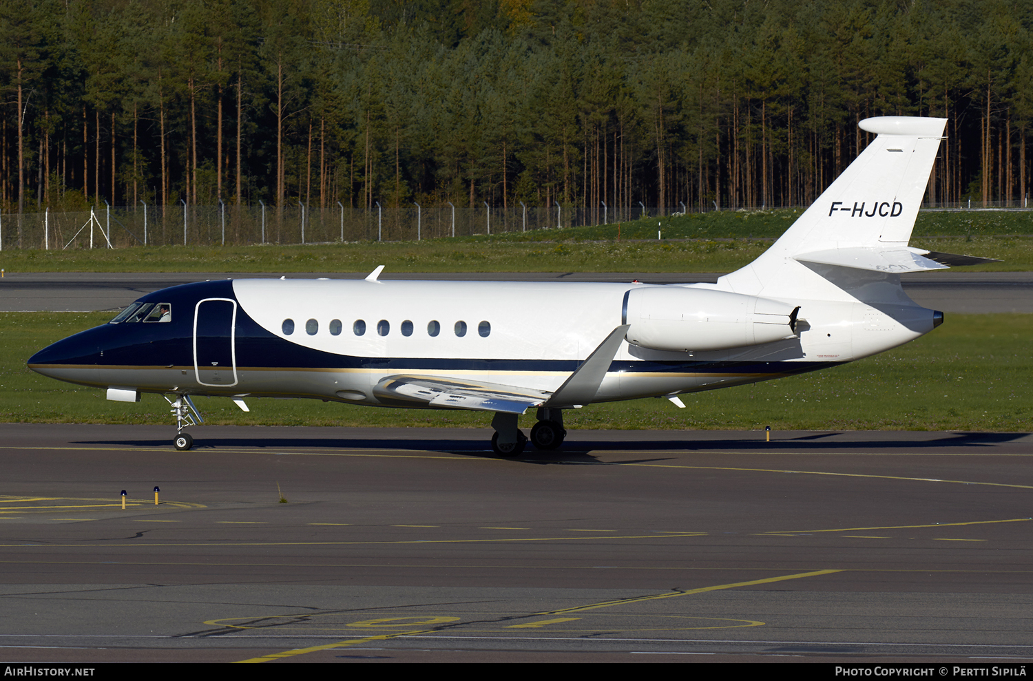 Aircraft Photo of F-HJCD | Dassault Falcon 2000EX | AirHistory.net #115230